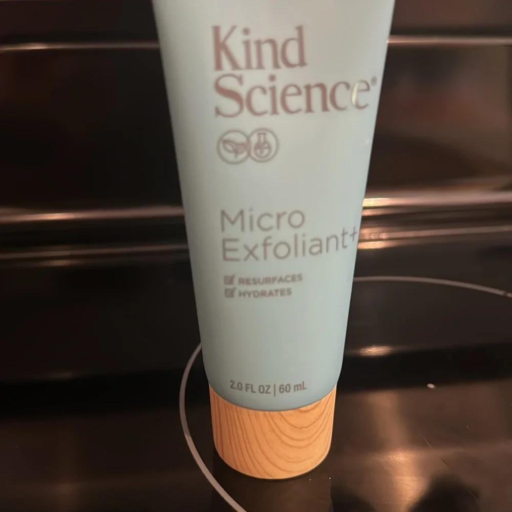 Kind Science Micro Exfoliant - Picture 4 of 5